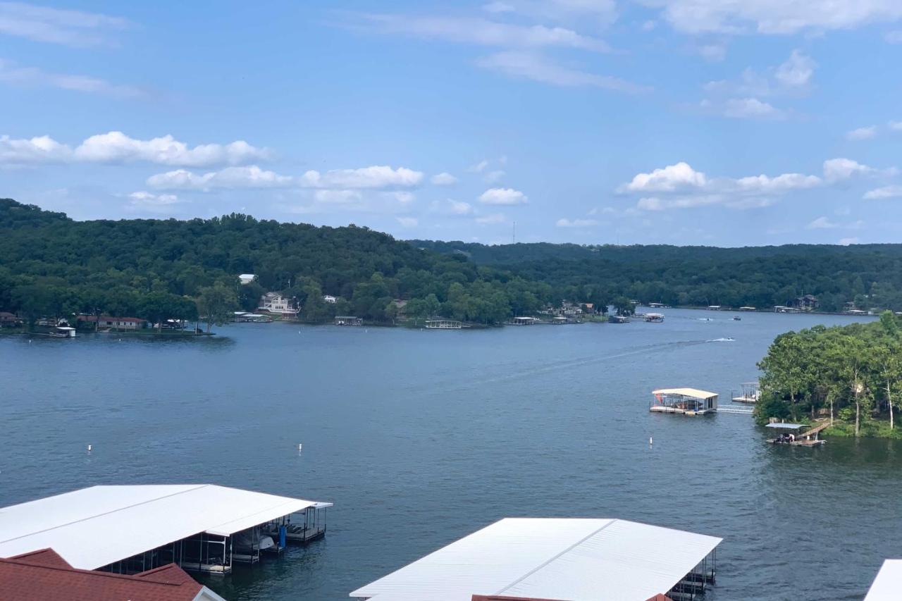 The Lake Escape With Balcony And Pool Access! Camdenton Bagian luar foto